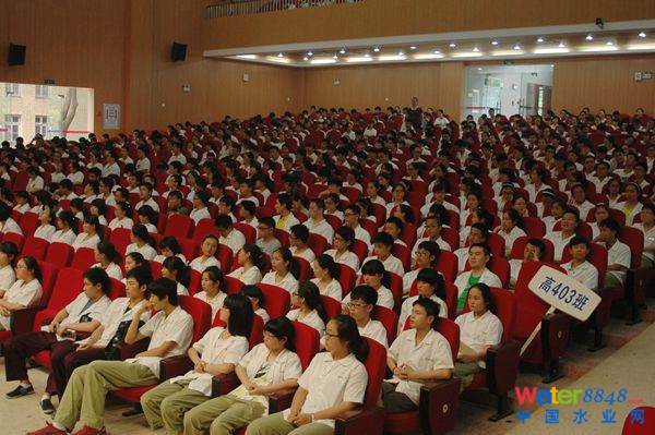 清華大學環(huán)境學院副院長左劍惡教授回母校講學
