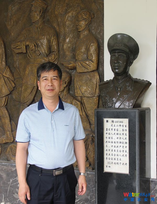 清華大學環(huán)境學院副院長左劍惡教授回母校講學