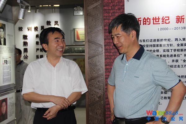 清華大學環(huán)境學院副院長左劍惡教授回母校講學