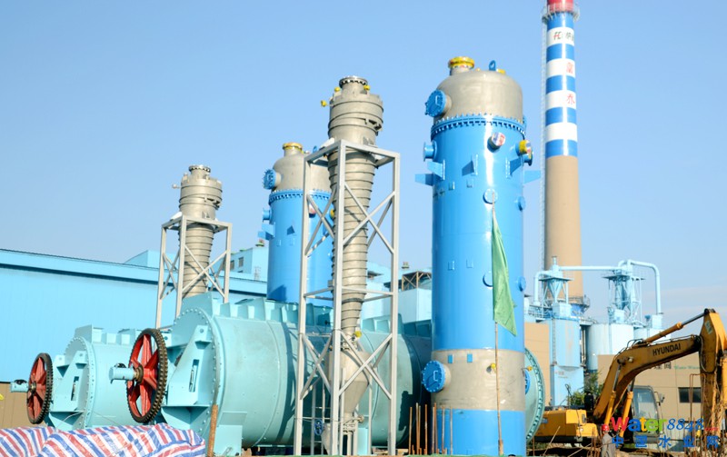核心設備安裝成功。于陽 攝